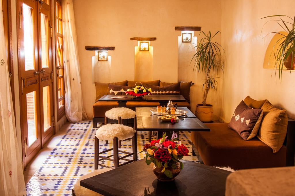 Riad Tigmi Kenza ทิซนิท ภายนอก รูปภาพ