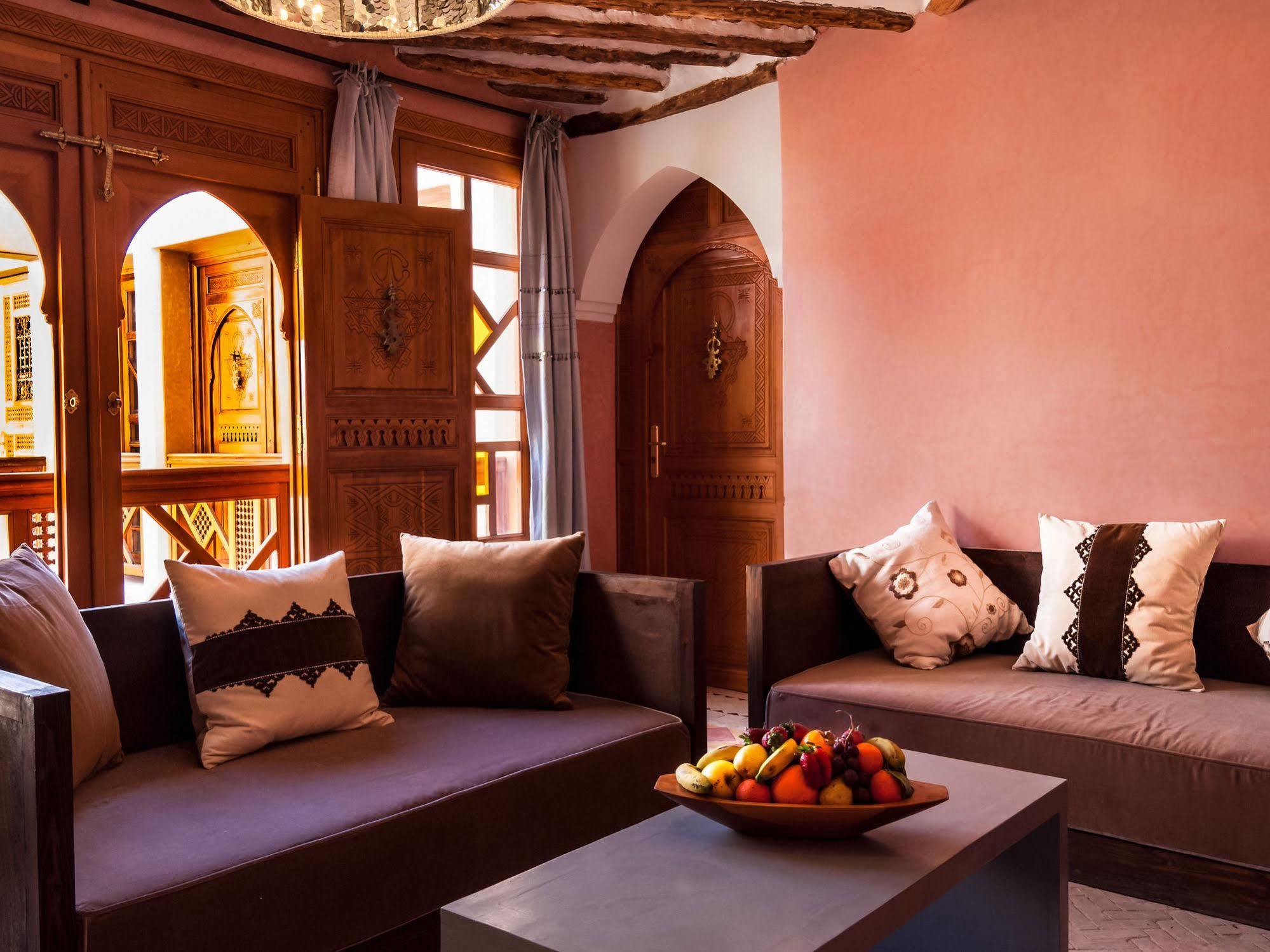 Riad Tigmi Kenza ทิซนิท ภายนอก รูปภาพ